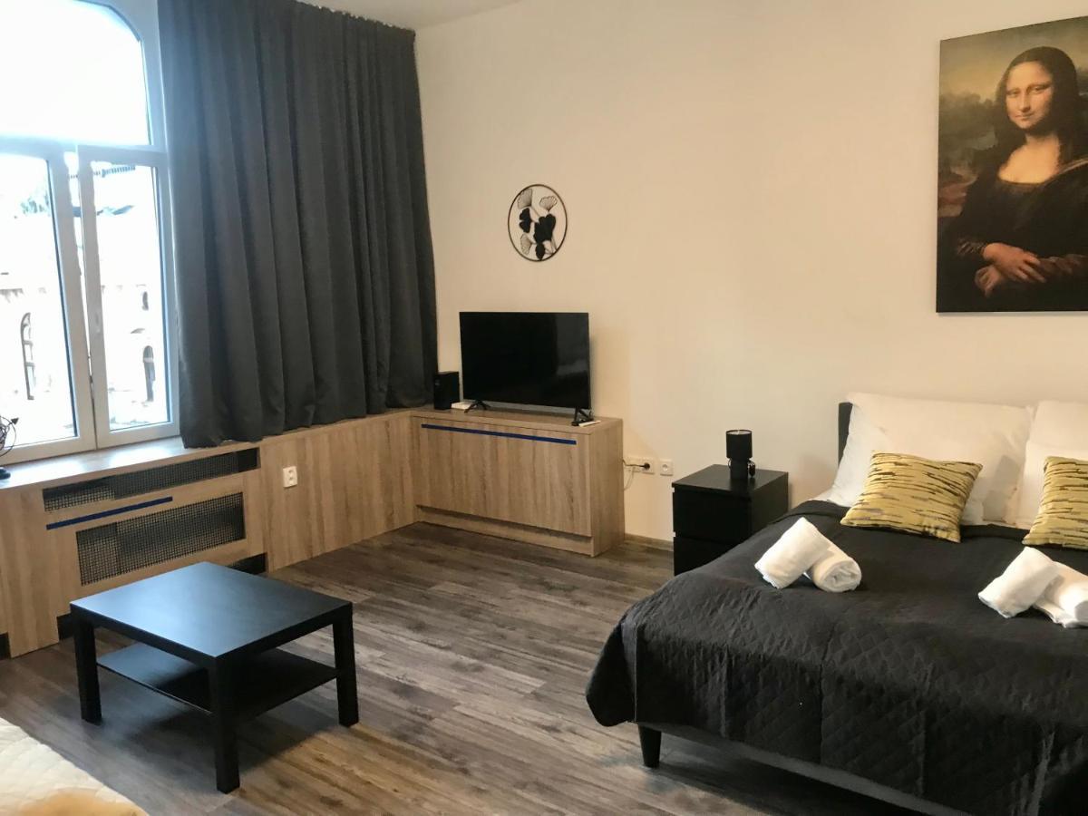 Old Town Boutique Apartments 利贝雷茨 外观 照片