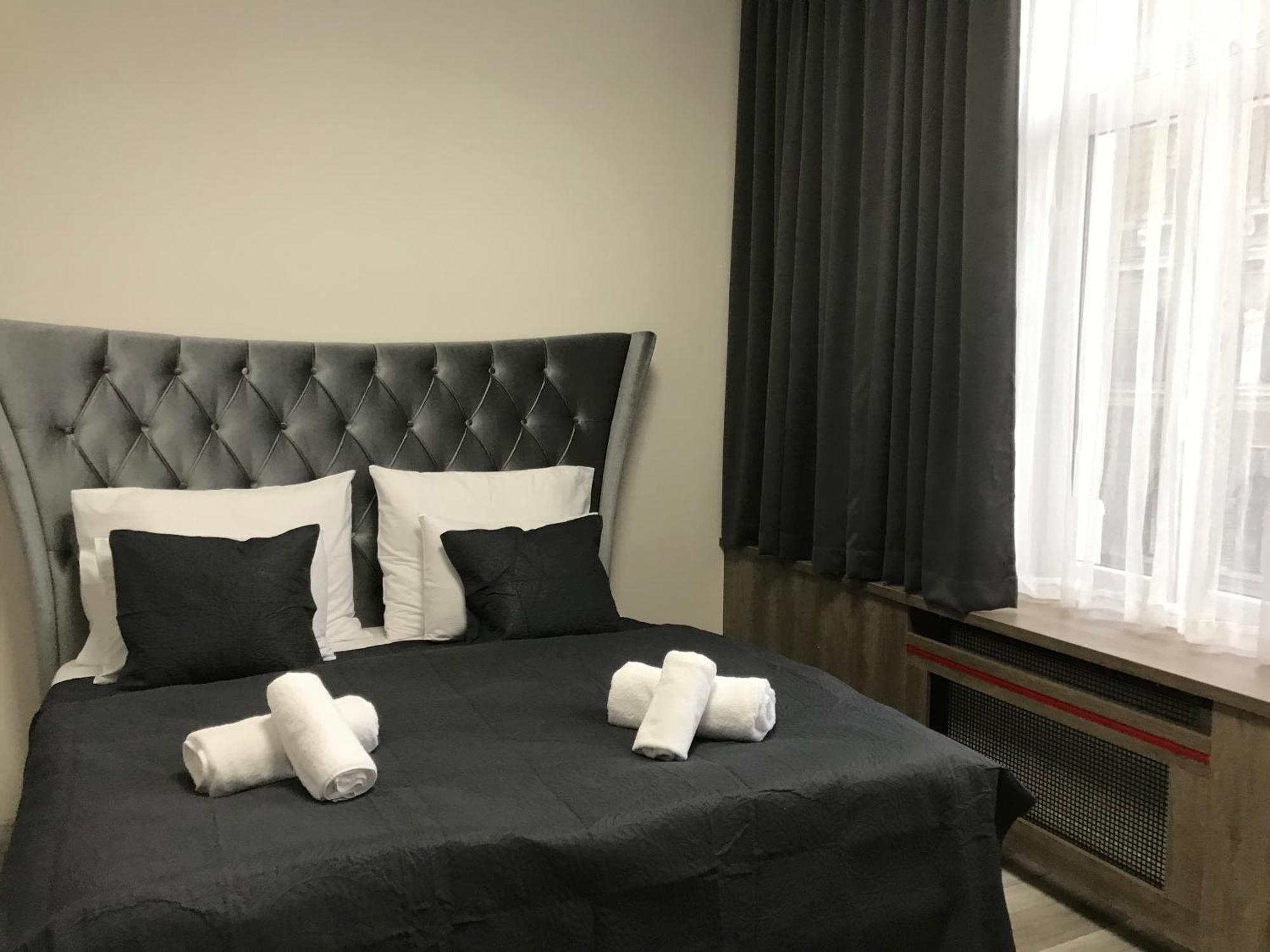 Old Town Boutique Apartments 利贝雷茨 客房 照片
