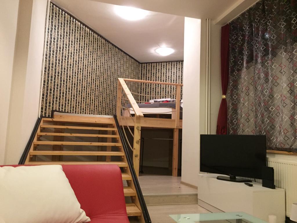 Old Town Boutique Apartments 利贝雷茨 外观 照片