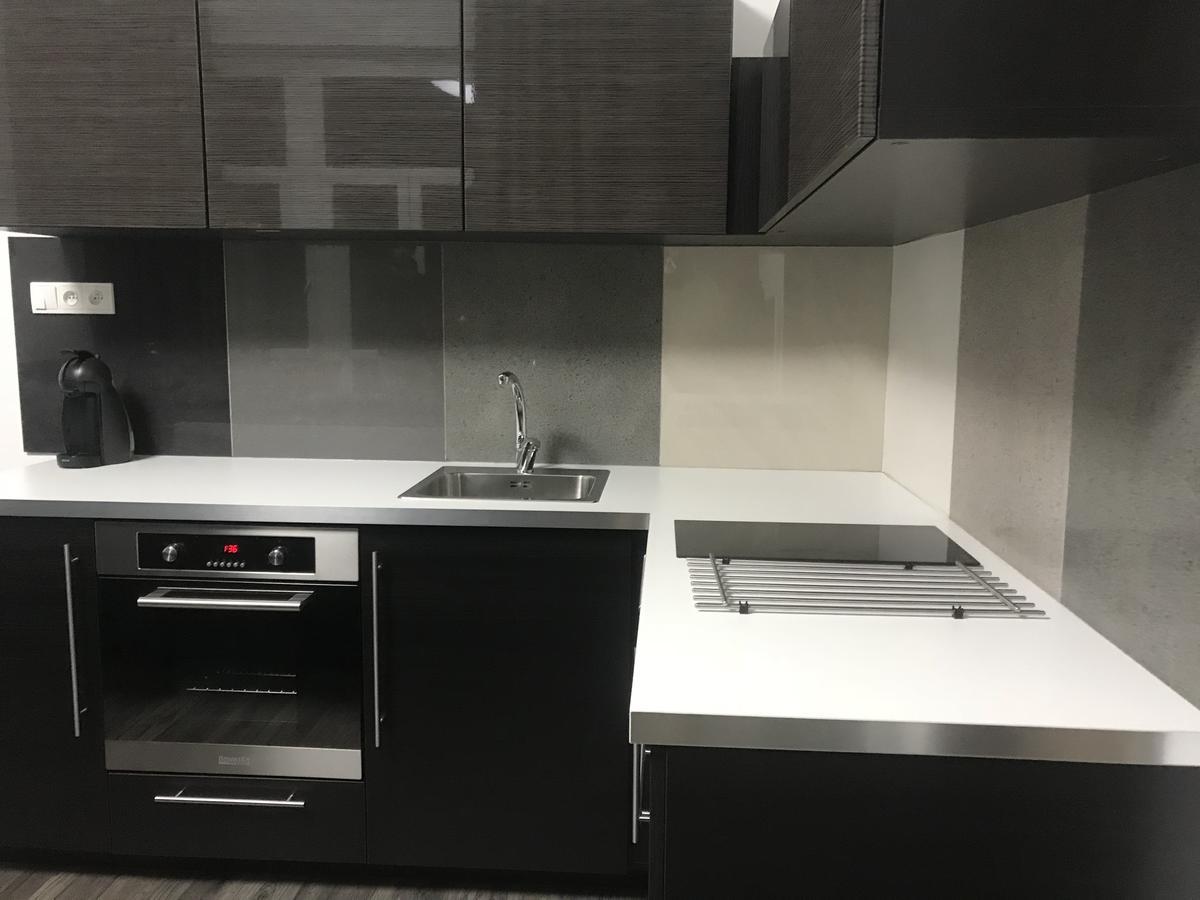 Old Town Boutique Apartments 利贝雷茨 外观 照片