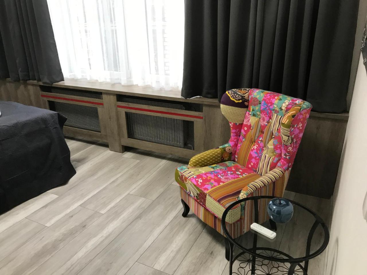 Old Town Boutique Apartments 利贝雷茨 外观 照片
